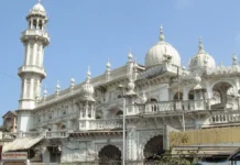 Mumbai mosques turn to mobile app for azan amid loudspeaker restrictions