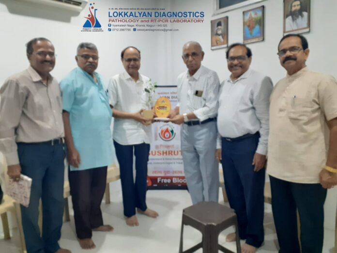 पद्मश्री डॉ. धनंजय सगदेव यांची लोककल्याण डायग्नोस्टिक्सला सदिच्छा भेट